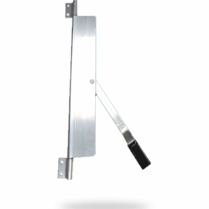 single compression latch with butts